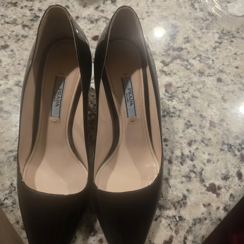 Prada Women's Black Pumps